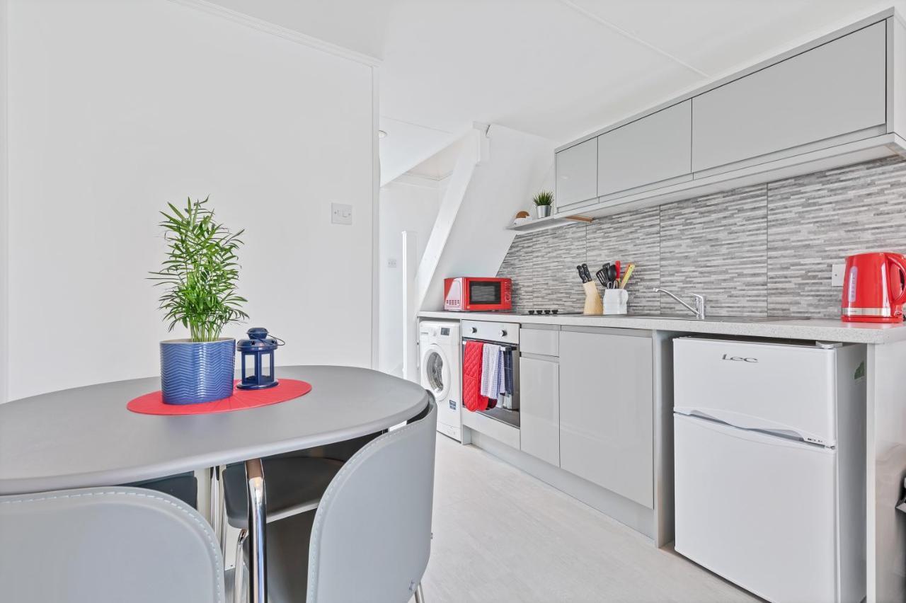 Apartamento On The Water With Free Parking - By My Getaways Brighton Exterior foto
