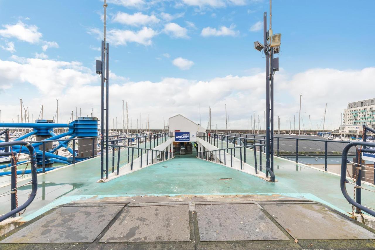 Apartamento On The Water With Free Parking - By My Getaways Brighton Exterior foto